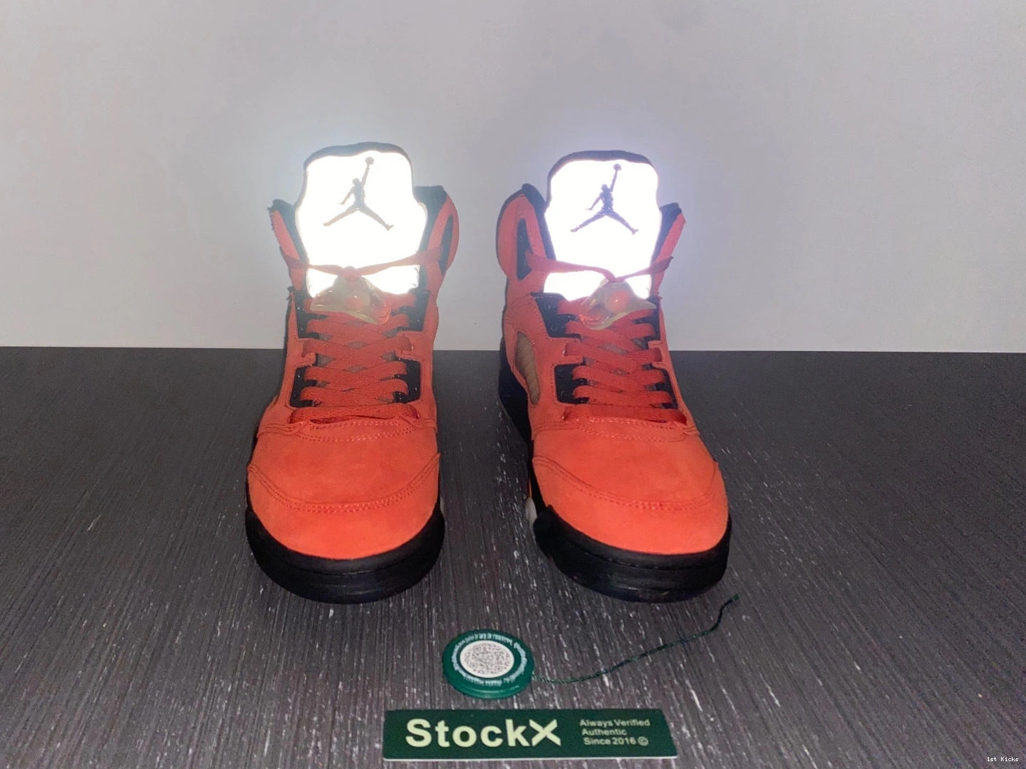 Air DO9336-800 5 Mars” Jordan On  “Dunk 0307